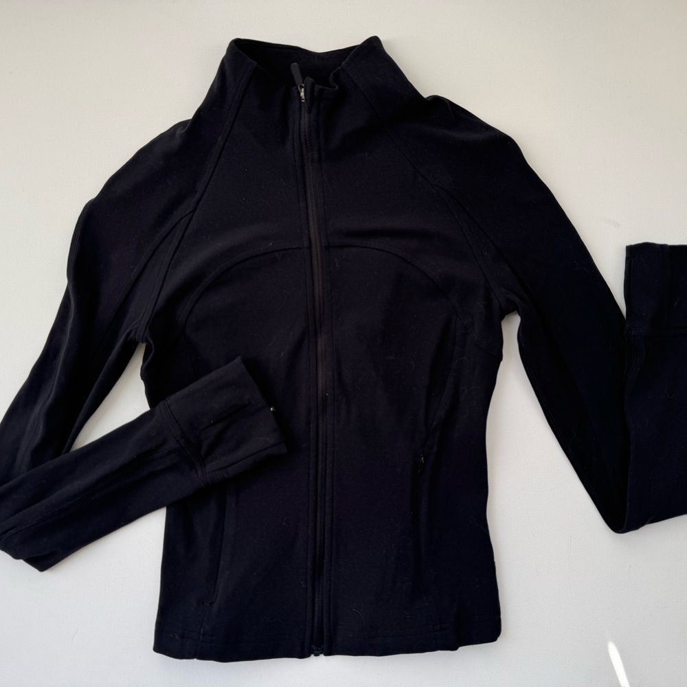 New condition women’s Lululemon Define Jacket Crop | Black | Size 2 | Zip-Up